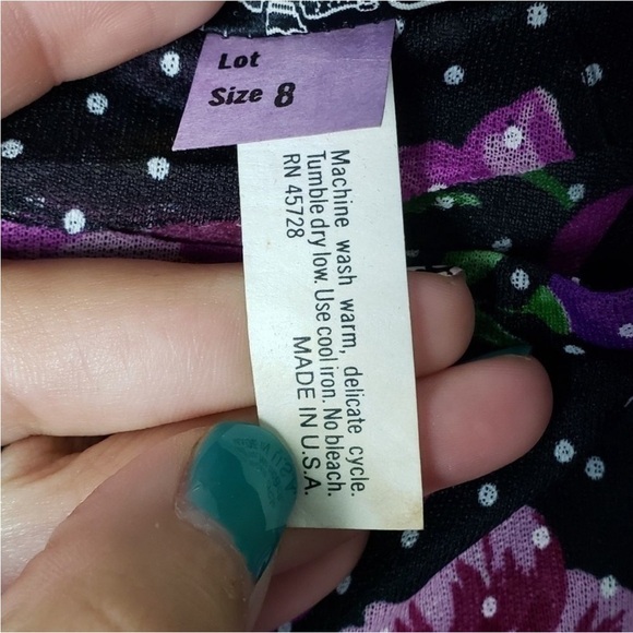 Vintage- Deadstock Black&purple floral midi dress with tie waist feature - Picture 4 of 5